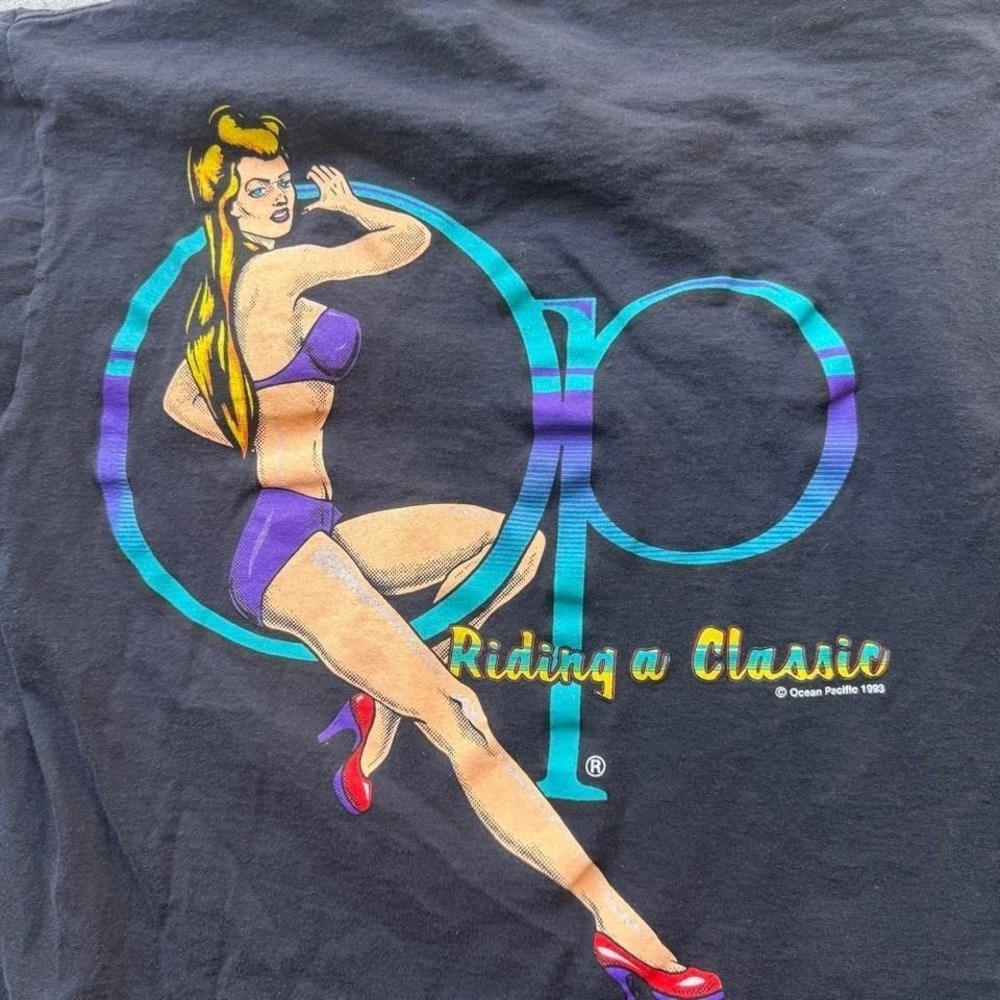 Vintage 1993 Ocean Pacific GRAIL Bikini Girl Spellout Surf Shirt Hawaii Sports
